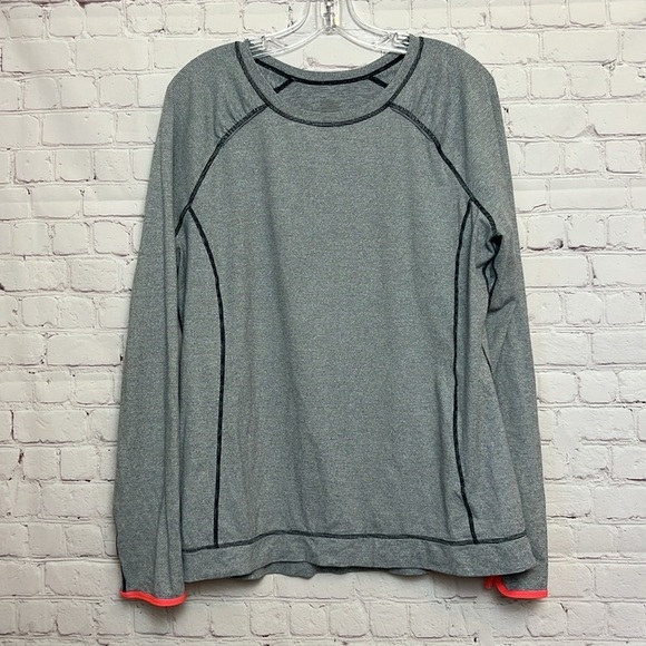 Lucy Run Your Heart Out Long Sleeve Top - Picture 2 of 12